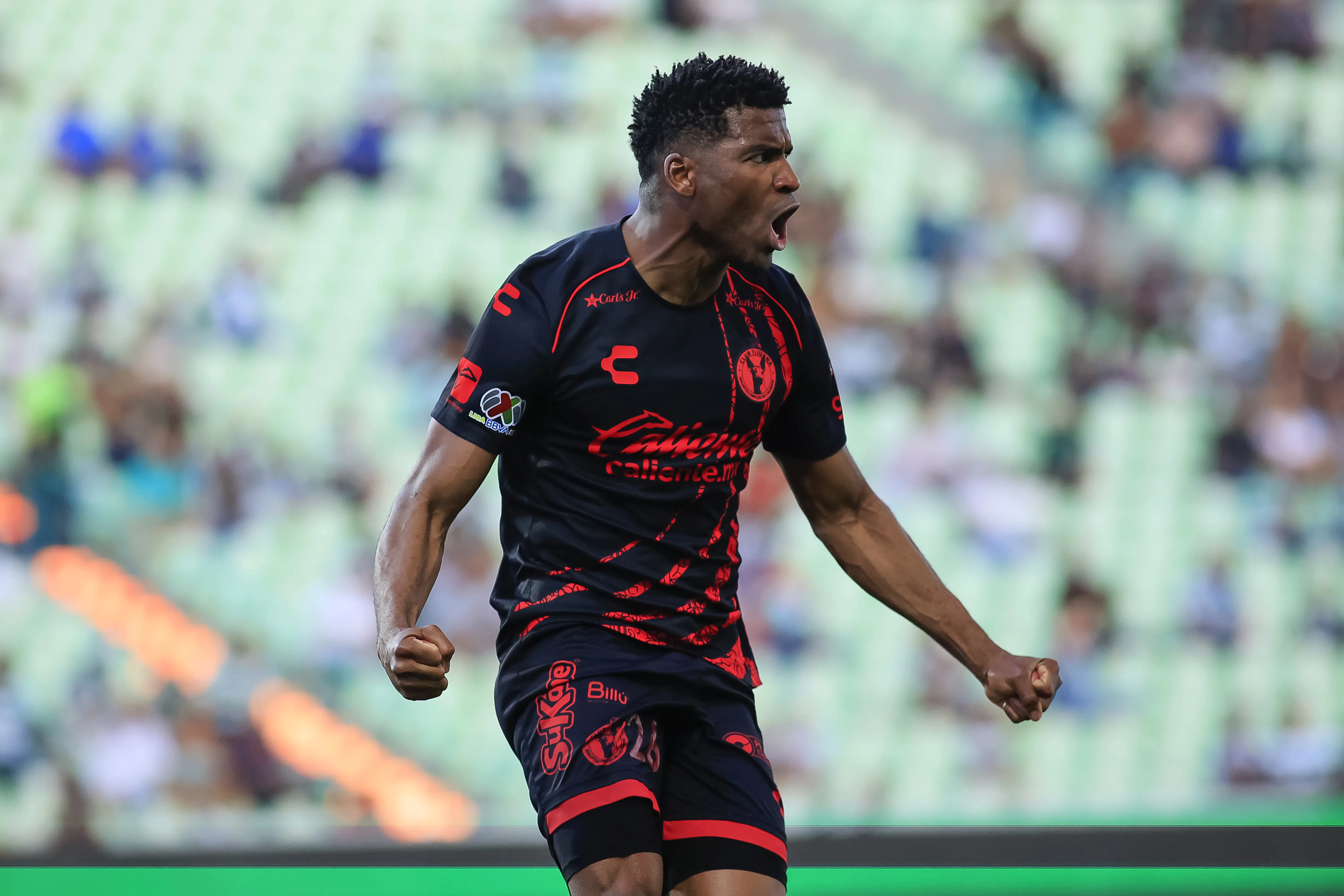 Zúñiga se perfila para sumar minutos este miércoles