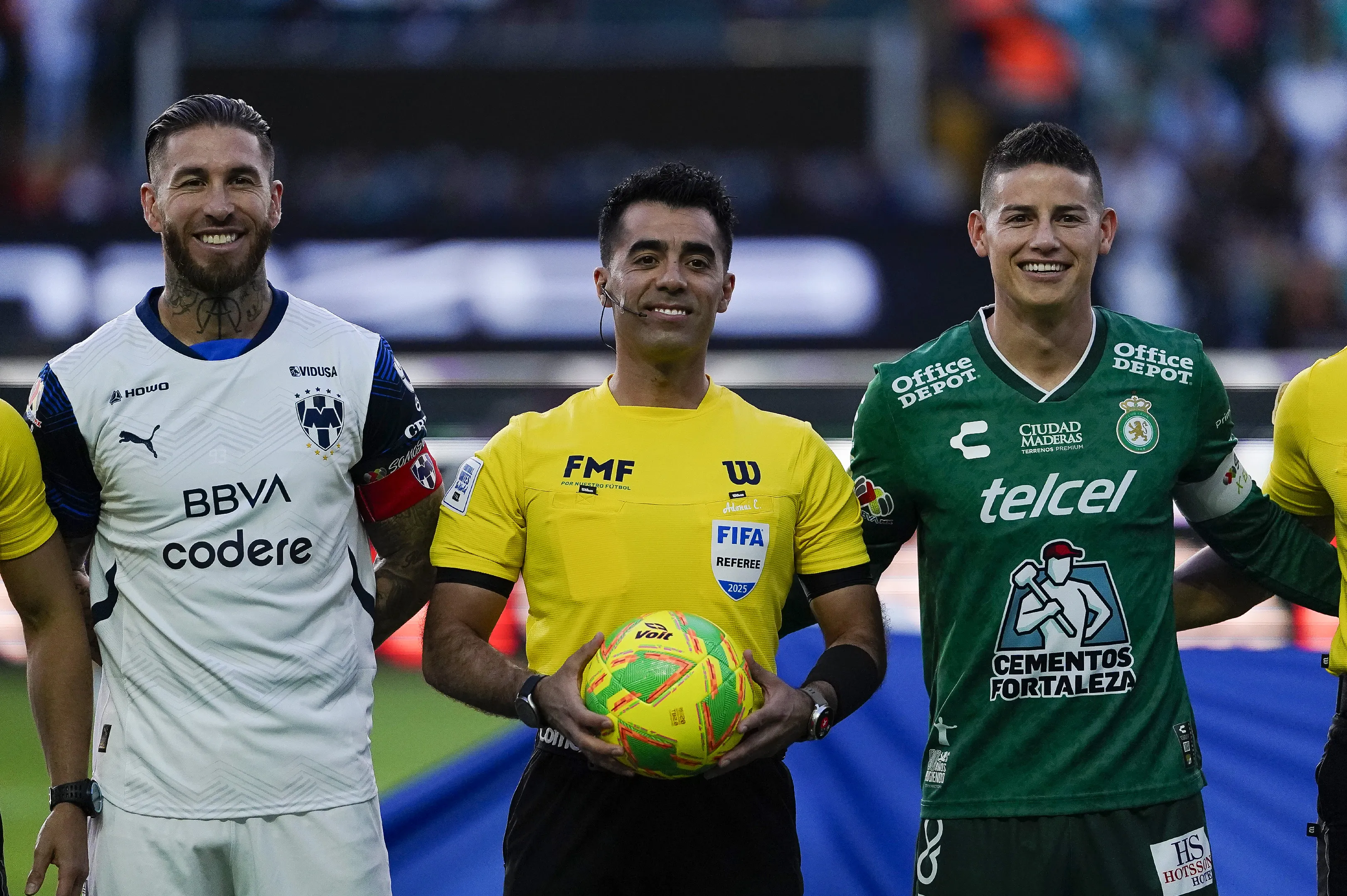 Sergio Ramos y James Rodríguez en la Liga MX