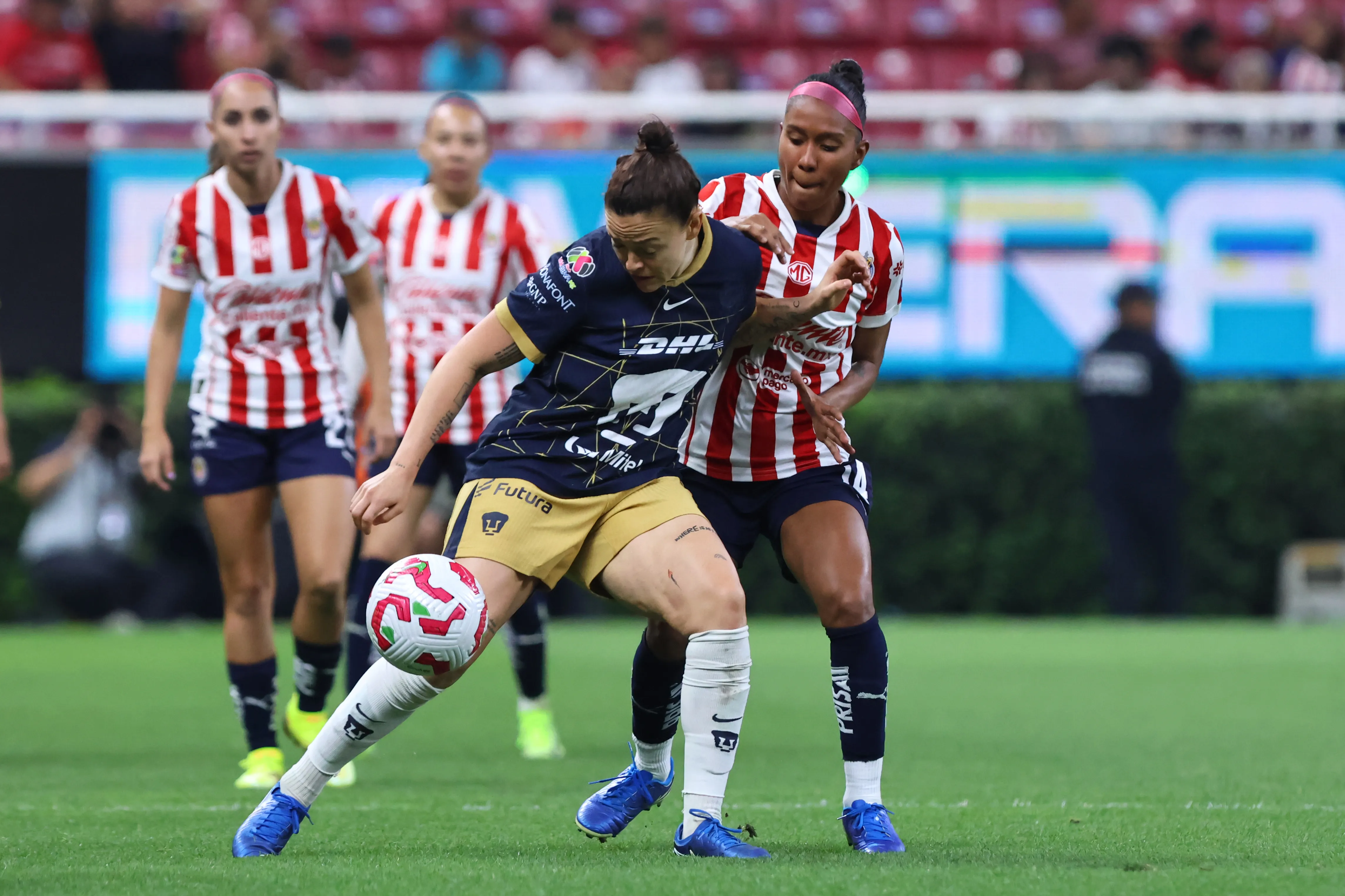 Stephanie Ribeiro en el partido de Cuartos de Final del Clausura 2025