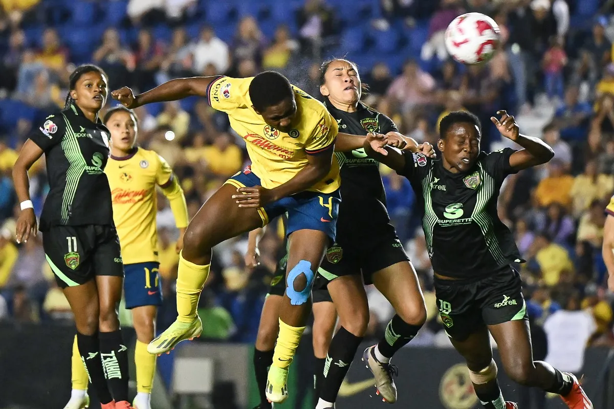 Victoria Azulcrema | IMAGO7