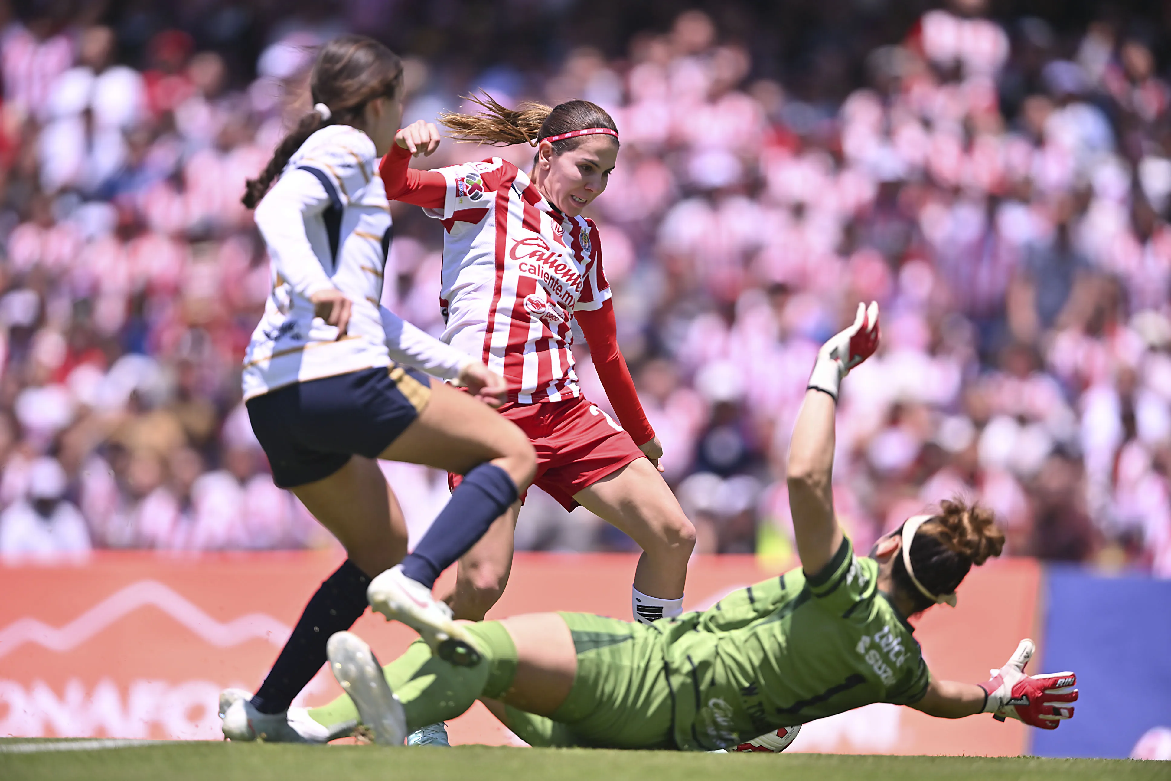 Chivas se impuso ante Pumas en Cuartos de Final