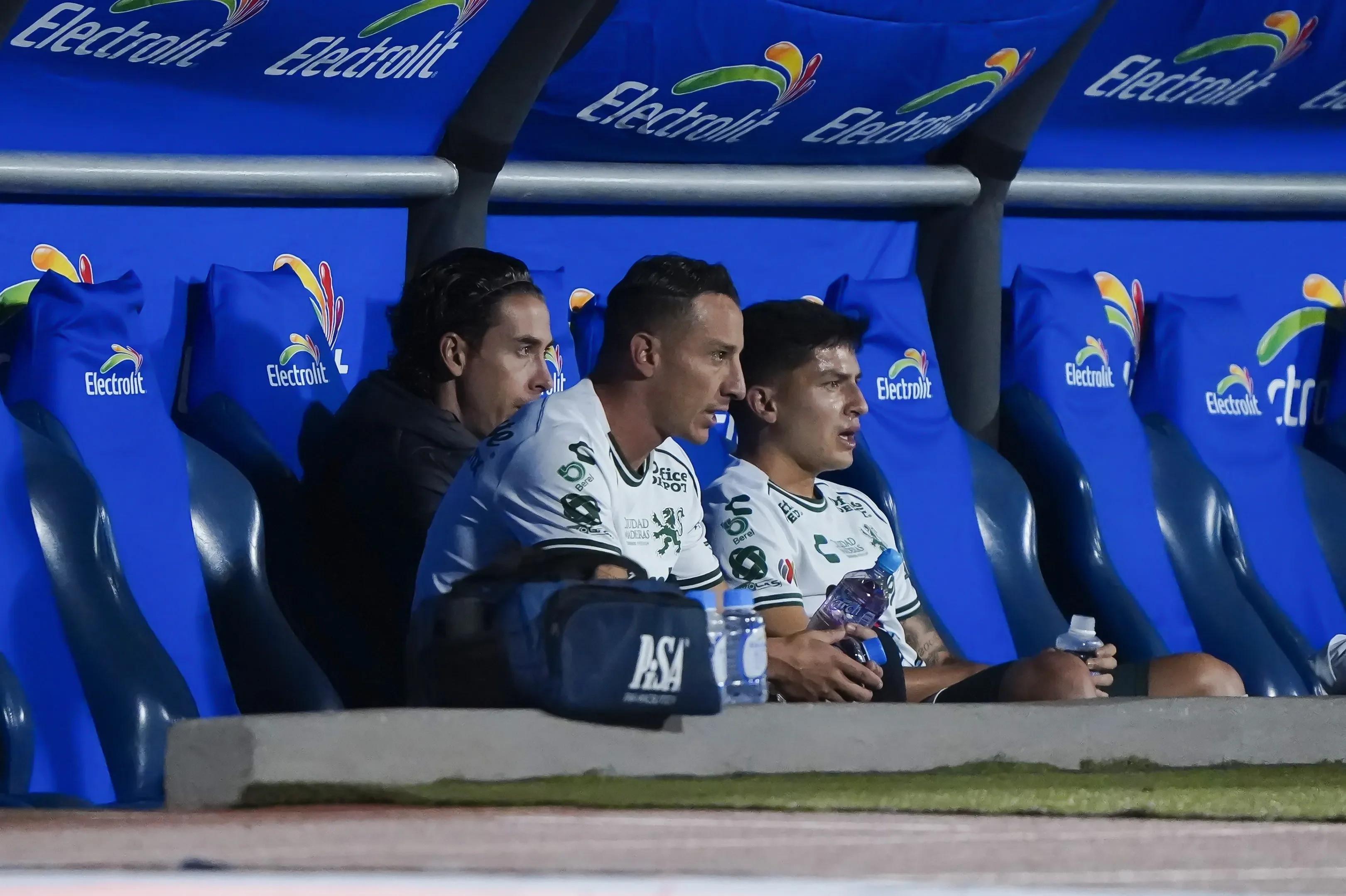 Berizzo ve con buenos ojos que Guardado siga