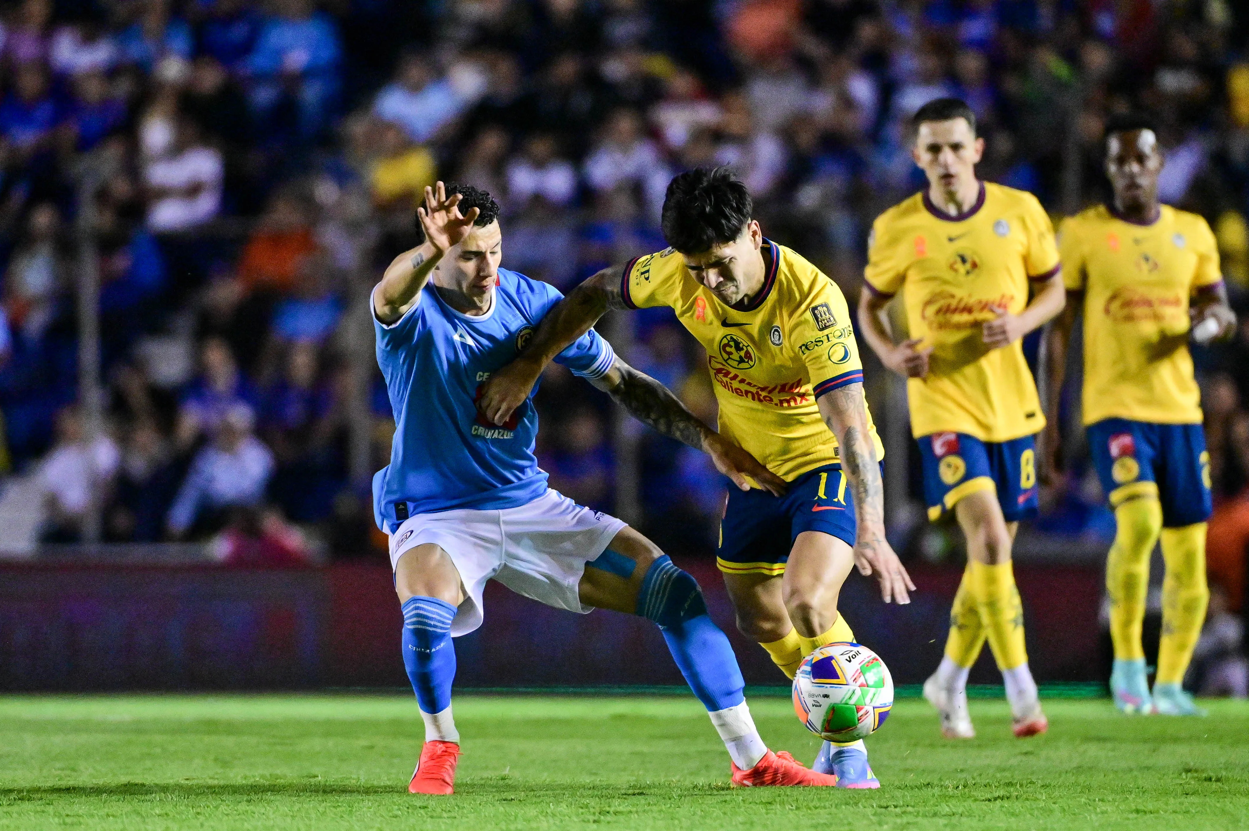 Las Águilas remontaron el marcador global