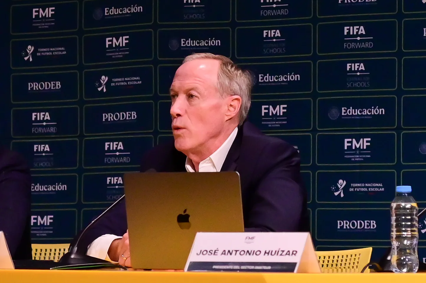 Sisniega confirmó la creación de la comisión