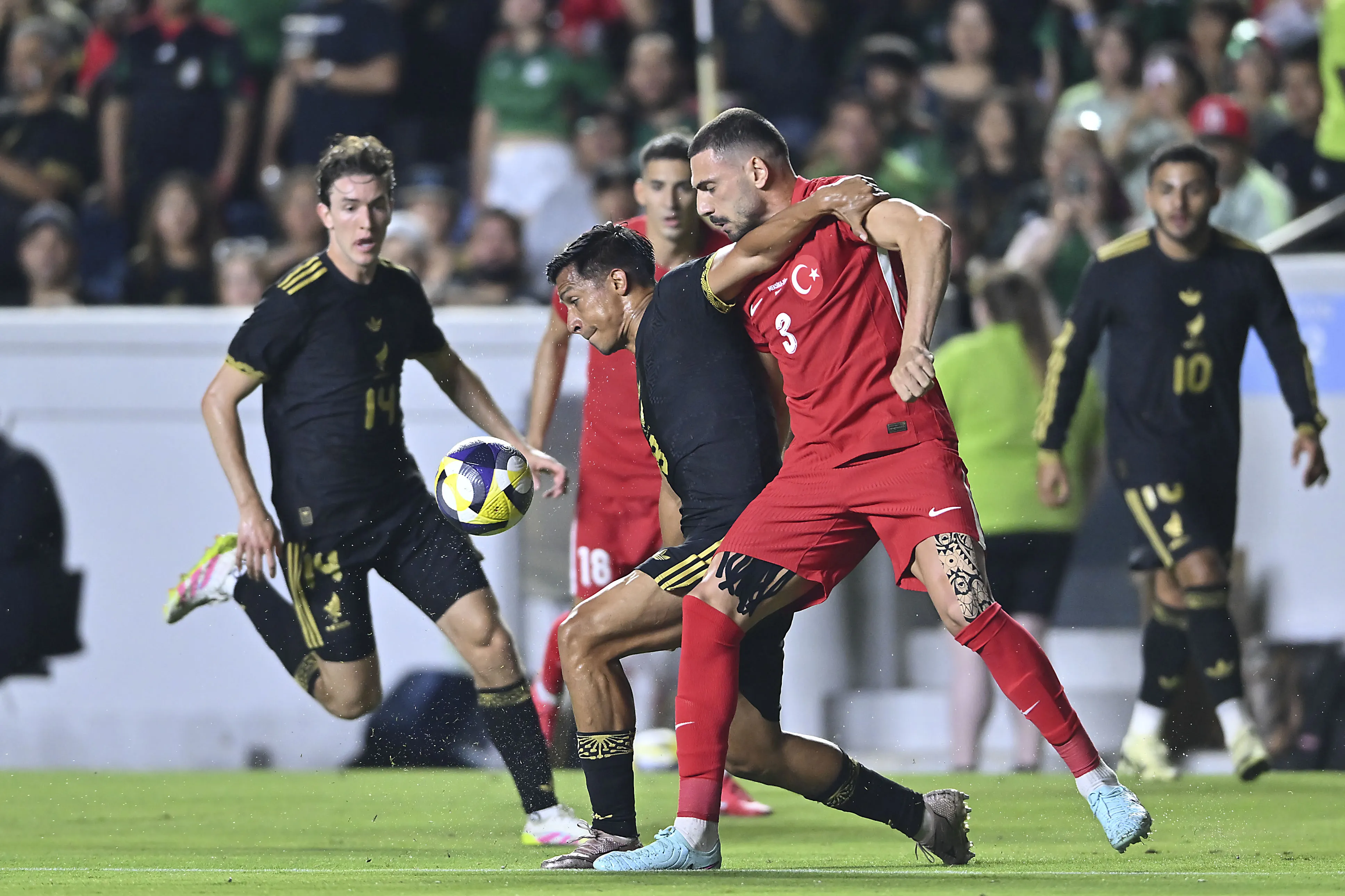 Por ahora, TV Azteca no tiene ningún acuerdo