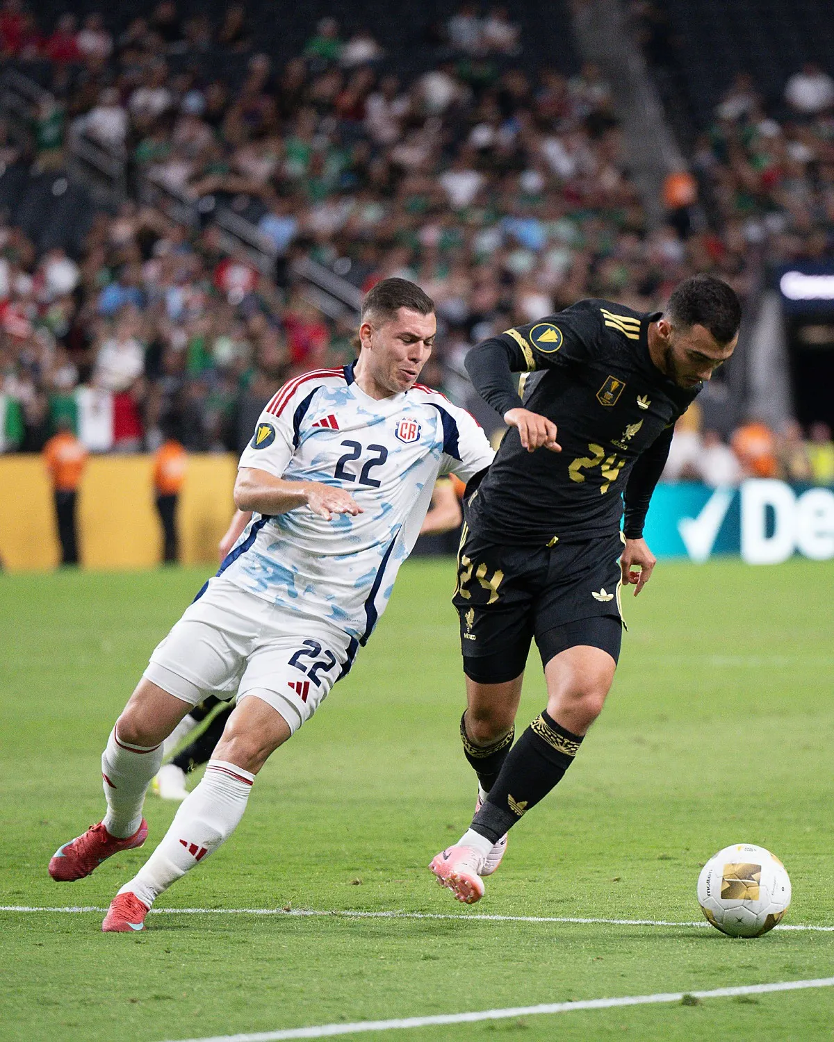 Luis Chávez | IMAGO7