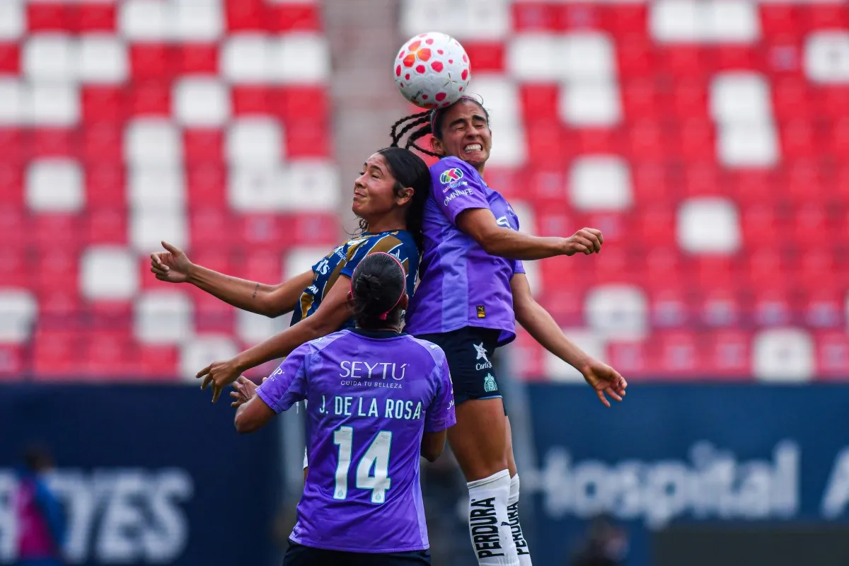 Con el pie derecho | IMAGO7