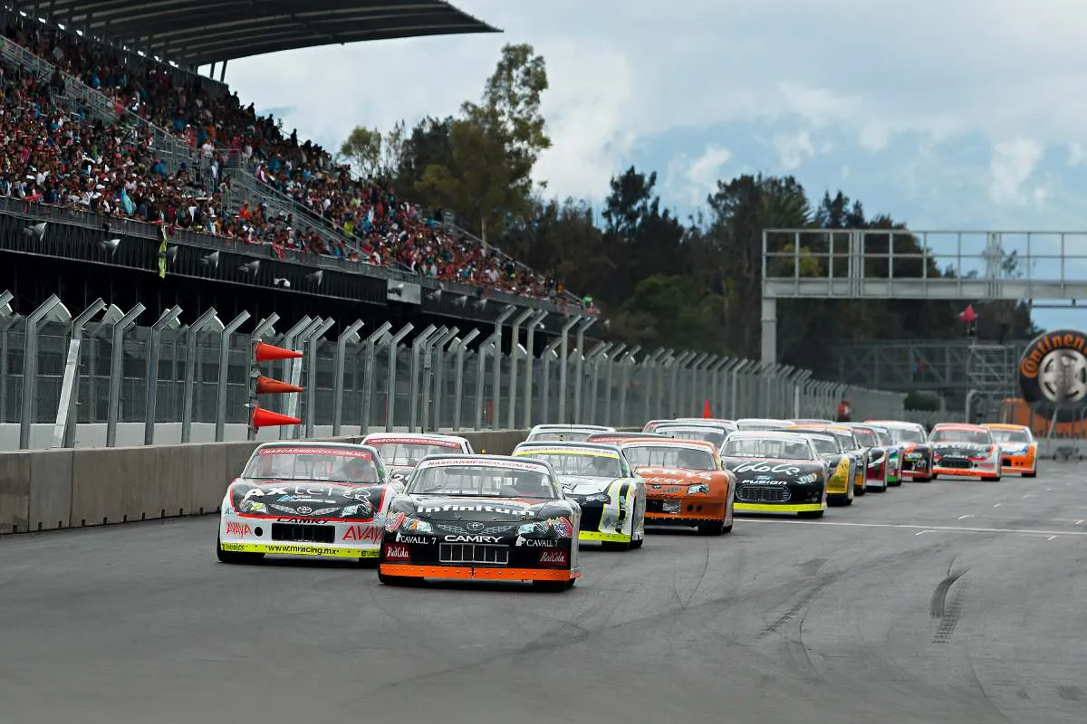La NASCAR regresa a México este año
