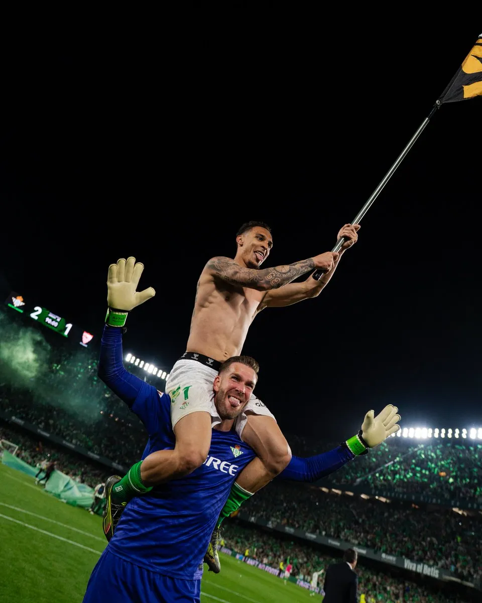 Antony se ha ganado el cariño de la afición verdiblanca