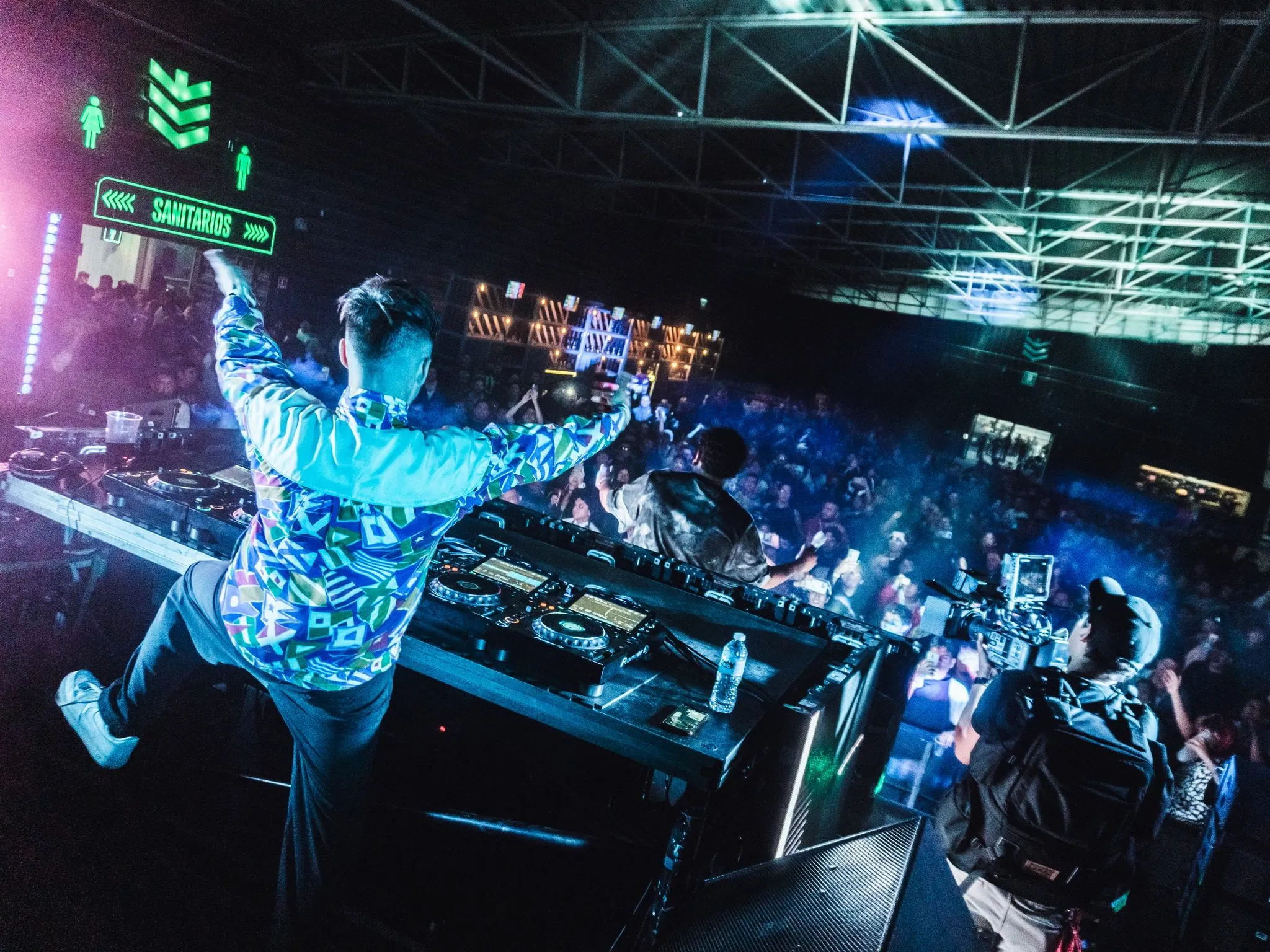 Jack Virgil sabe cómo hipnotizar al público con sus beats / IG: @jackvirgilmusic