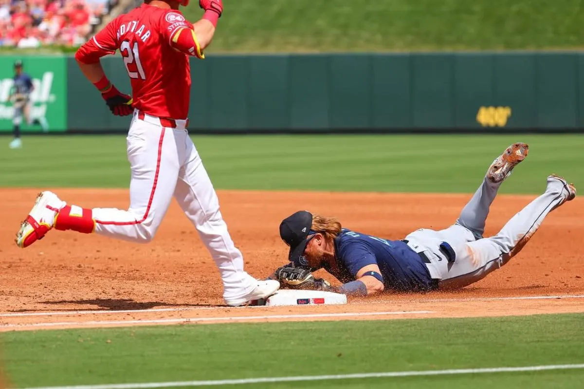 Justin Turner proporcionará seguridad a Chicago