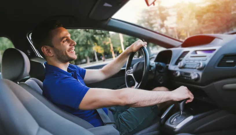 Los costos de la licencia son bajos en Estado de México / FREEPIK