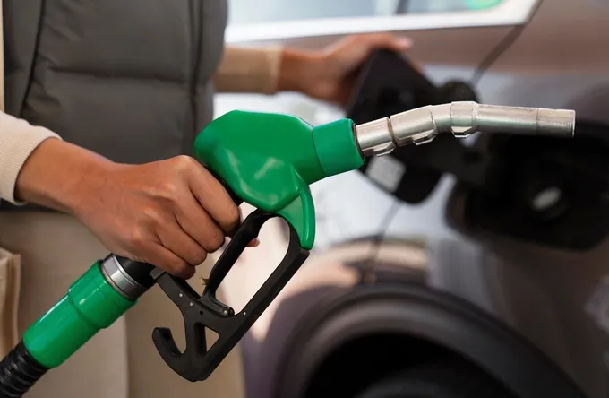 Los consumidores son los más afectados en su bolsillo / FREEPIK