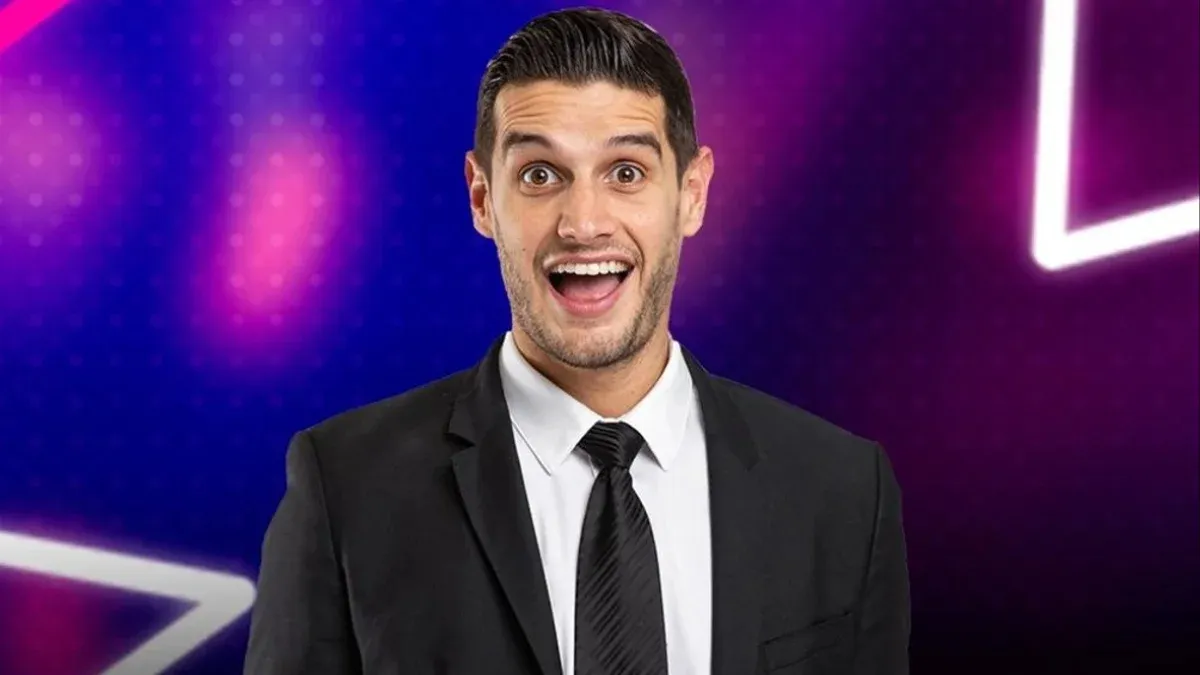 Adrián Marcelo aprovechó sus redes para lanzar varios insultos / Rede Sociales