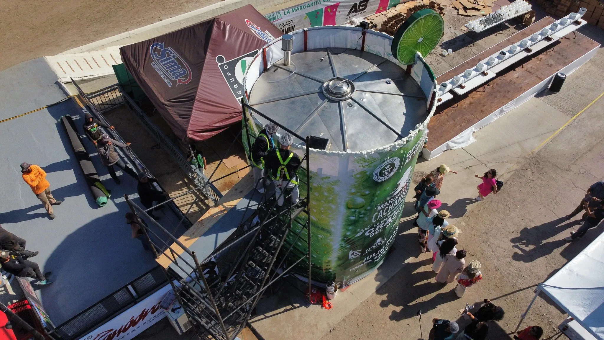 Se sirvieron 34 mil litros para romper el récord / Redes Sociales