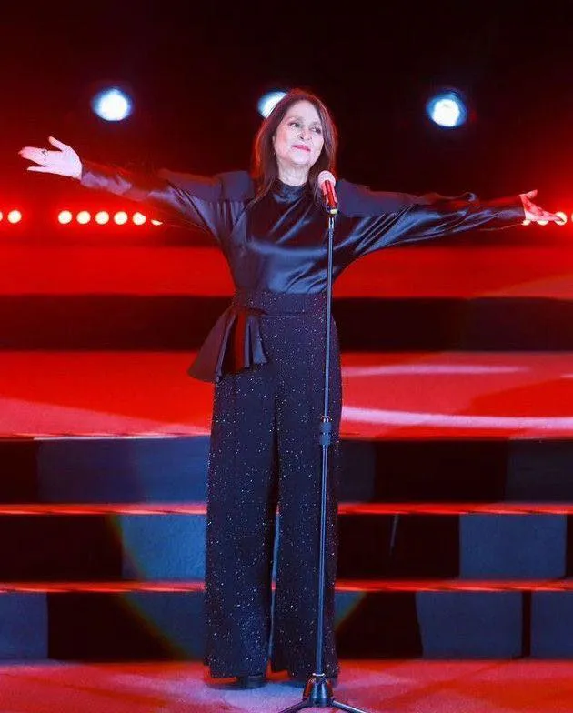 Daniela Romo puso de moda nuevamente la canción de 'Pobre Secretaria' / Especial