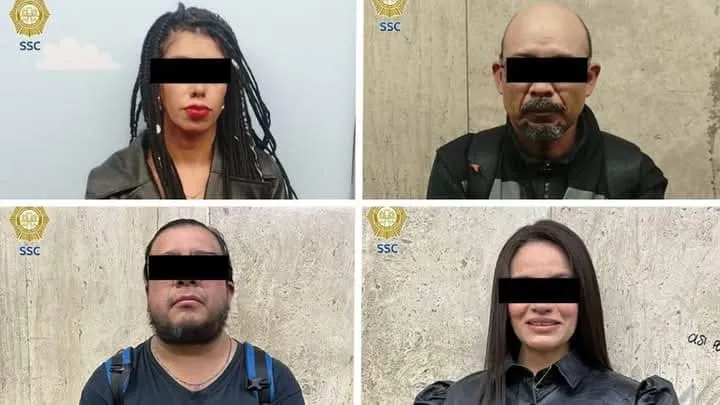 Los cuatro detenidos fueron llevados ante las autoridades / Especial