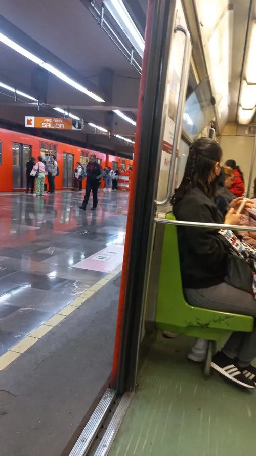 La espera en cada estación era de hasta 10 minutos / Redes Sociales