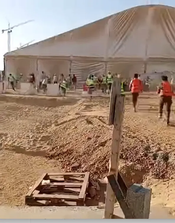 Los trabajadores migrantes corren a esconderse ante las redadas del ICE / Especial