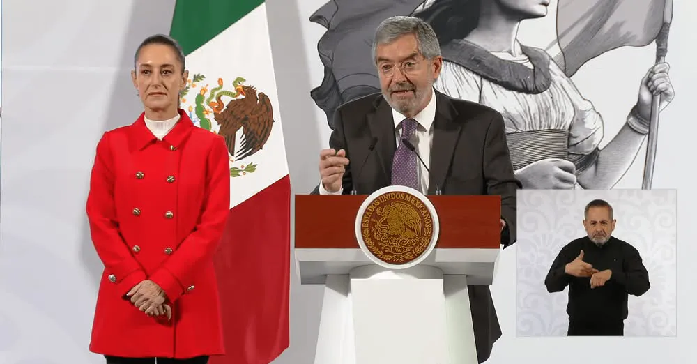 El canciller Juan Ramón de la Fuente anunción el botón de pánico para los cannacionales / Redes Sociales