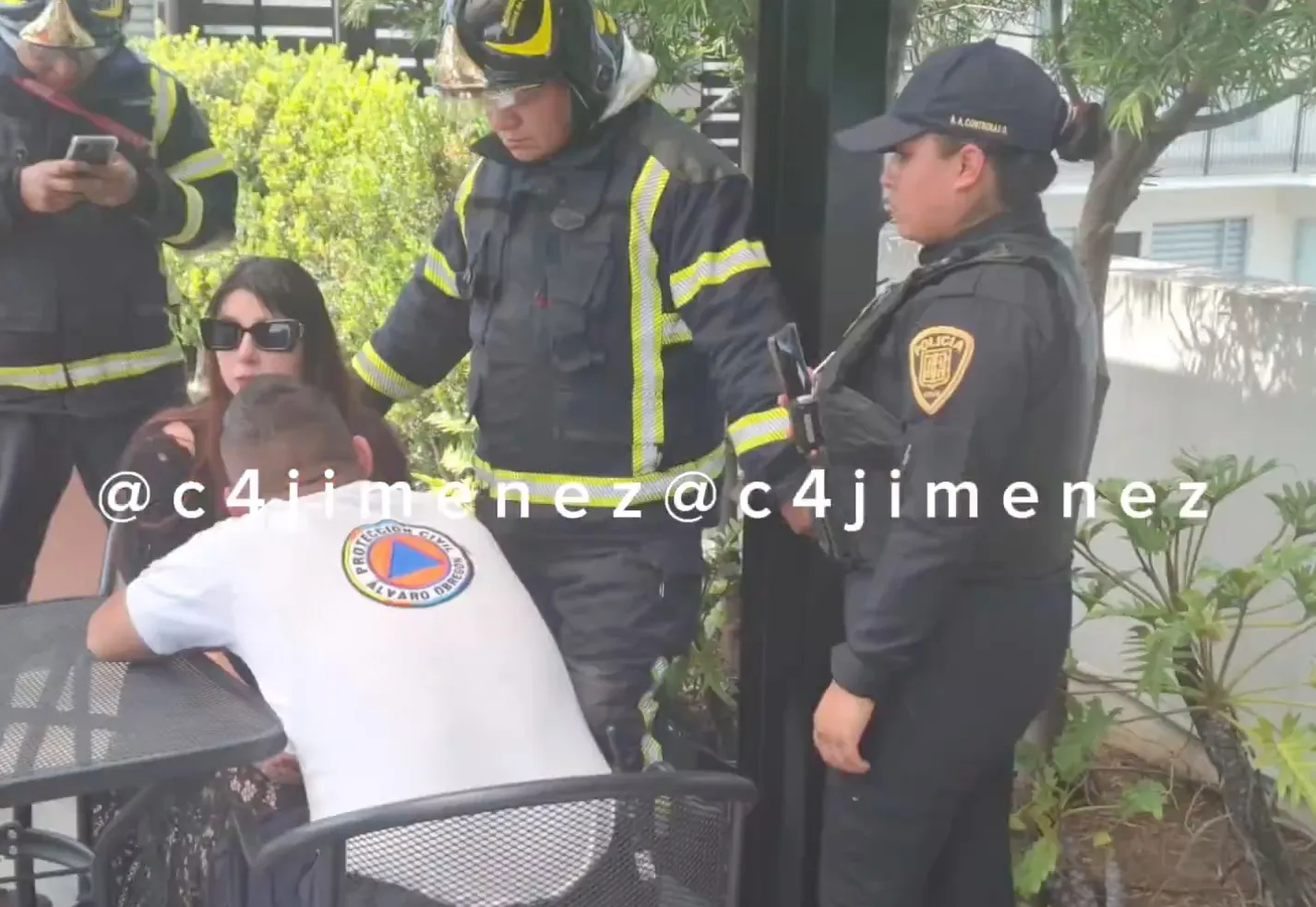 No se dio a conocer la razón por la que buscaba arrojarse / X: @c4jimenez