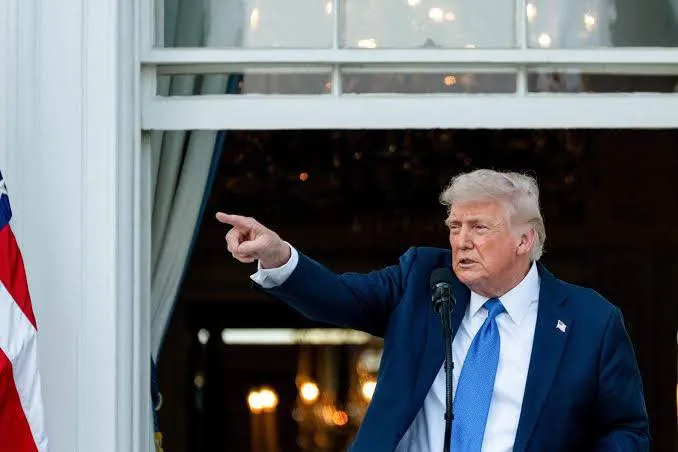 Trump pasará a afectar las empresas de su examigo / Redes Sociales