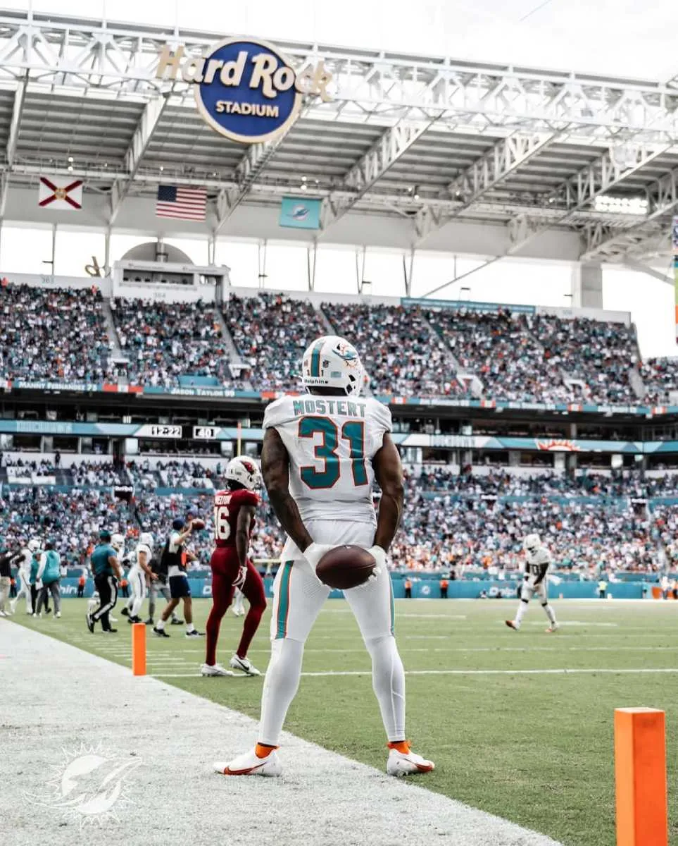 El corredor quedó liberado de su contrato con Miami