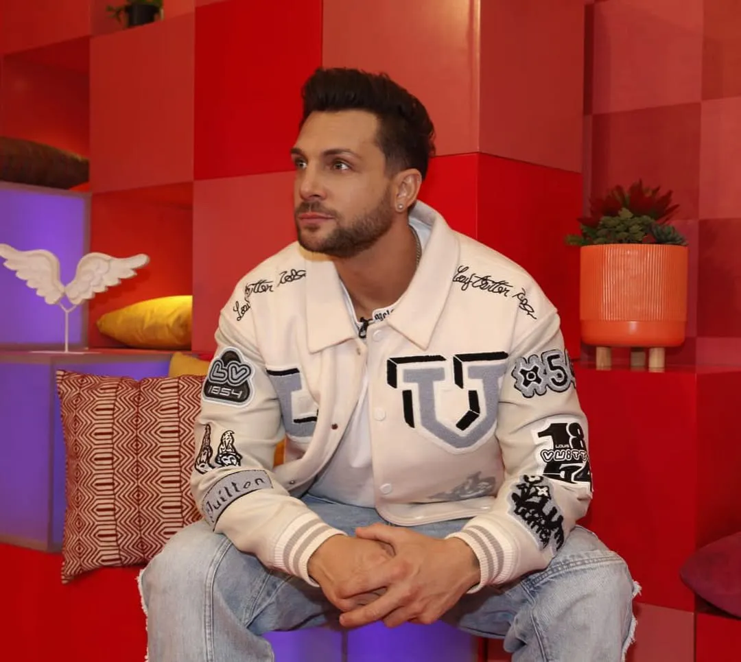 El conductor peruano ya regresó a trabajar aunque no está recuperado al 100 / IG: @nicolaporcella12