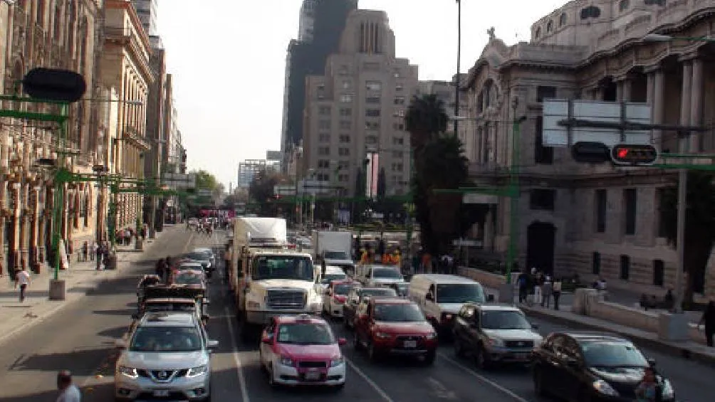 Aquellos con holograma de verificación 0 y 00 están exentos/Pixabay