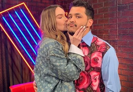 La pareja no ha dicho nada sobre el por qué terminaron / Redes Sociales