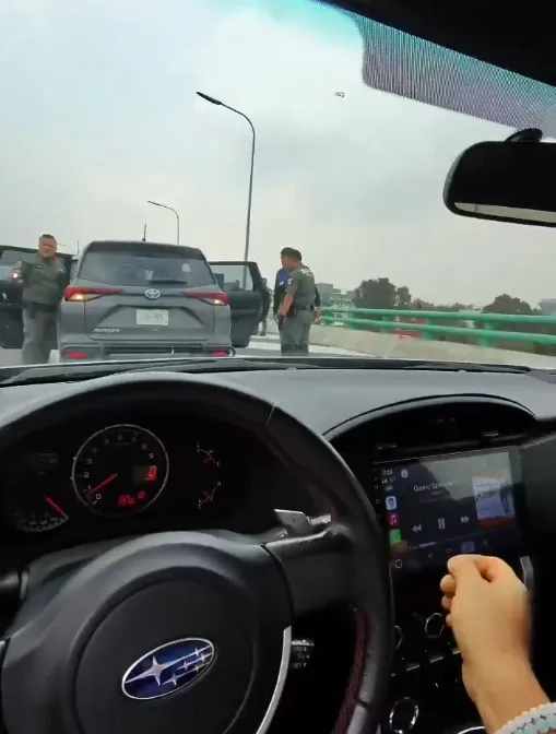 El conductor decidió grabar todo por si algo andaba mal / Redes Sociales