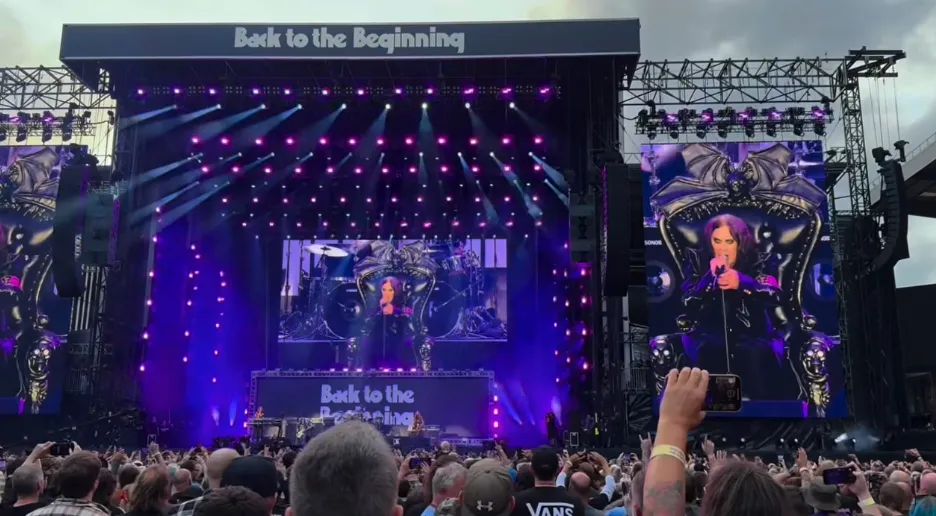 Ozzy se presentó primero como solista ante 42 mil personas / Redes Sociales