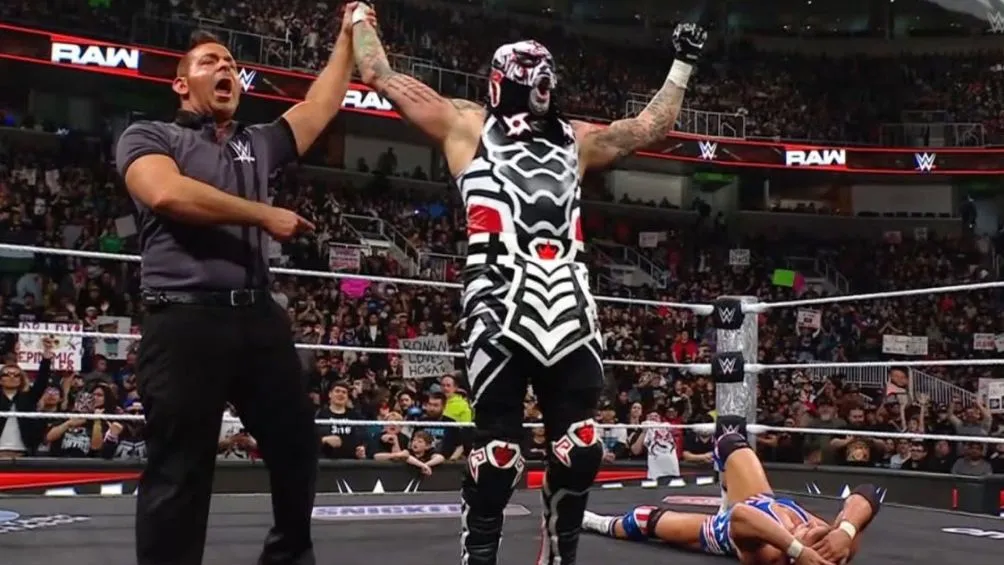 Penta venció en su debut en WWE | FOTO TOMADA DEL VIDEO