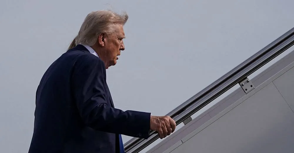 Donald Trump está viajando a Roma para el funeral del papa Francisco / Redes Sociales