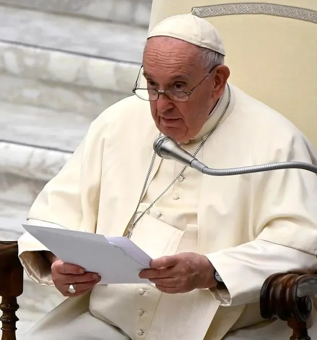 Francisco está internado en el policlínico Gemelli de Roma / Redes Sociales