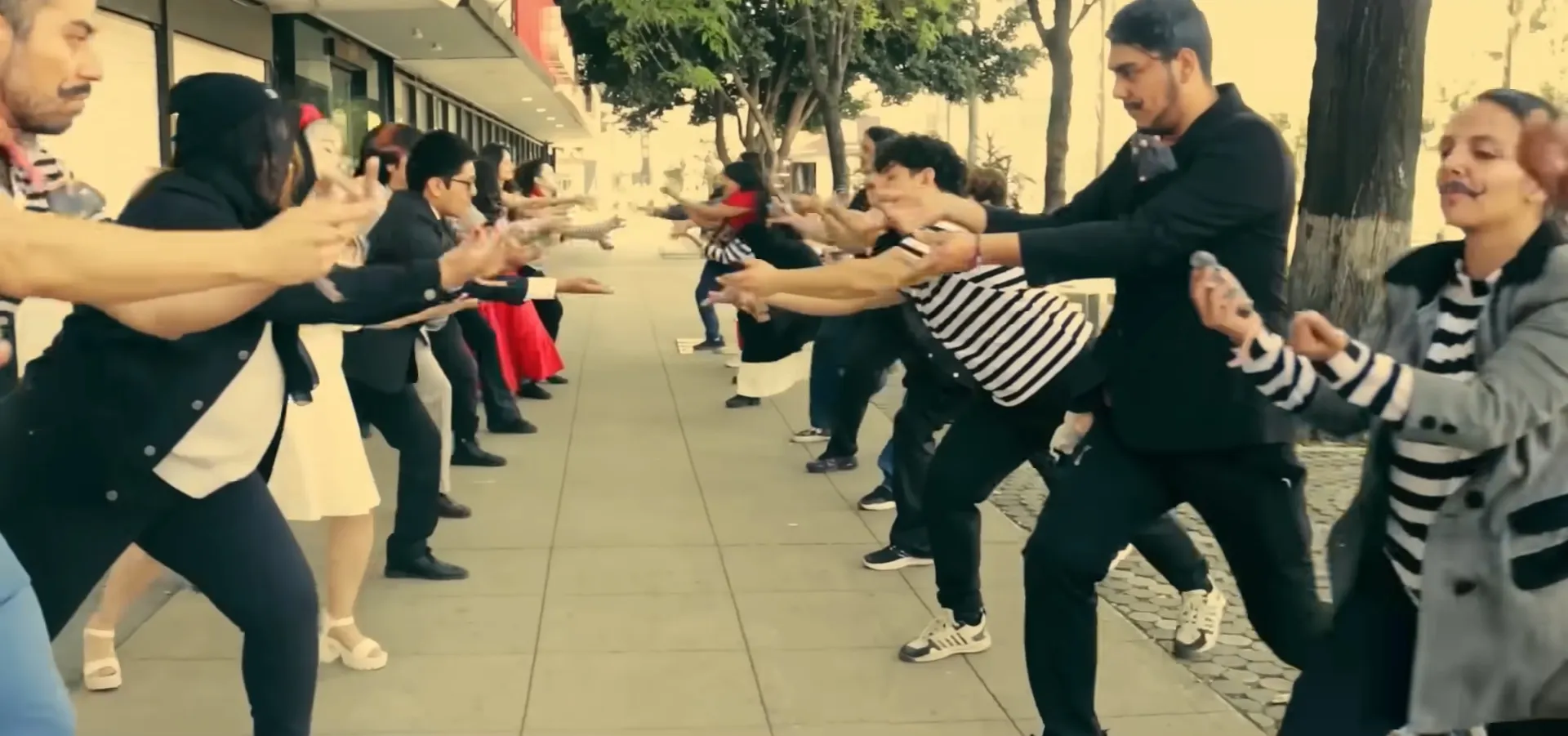 ‘Johanne Sacreblu’ es una parodia a la película 'Emilia Pérez' / Redes Sociales