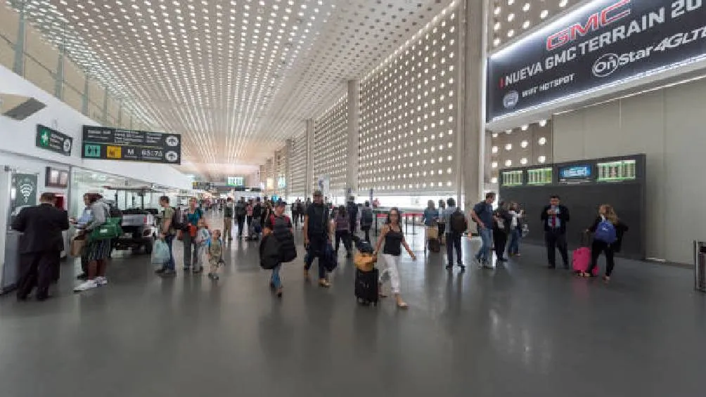 El pasaporte es un documento necesario para viajar a otro país/Pixabay