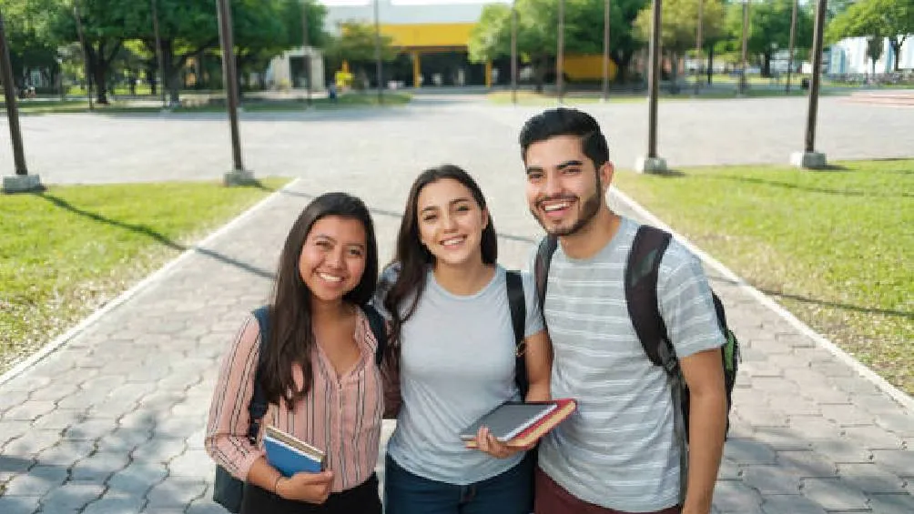 Los jóvenes se encuentran preocupados por su vejez/iStock