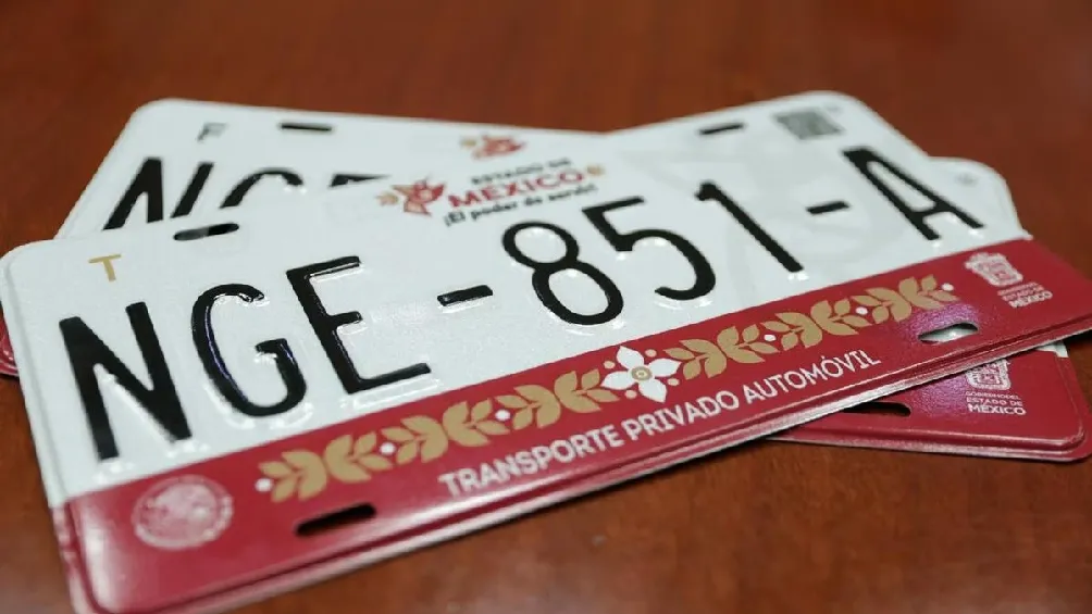 El costo de este trámite es de 1,686 pesos y el pago se puede realizar mediante bancos, tiendas autorizadas o centros de tesorería/Redes Sociales