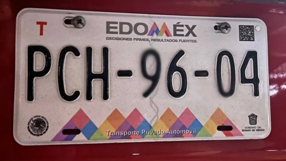 La práctica de&nbsp;personalizar&nbsp;las&nbsp;placas de los&nbsp;automóviles en&nbsp;México no es tan&nbsp;común, a comparación de otros&nbsp;países, donde los&nbsp;ciudadanos pueden&nbsp;hacerlo/Redes Sociales