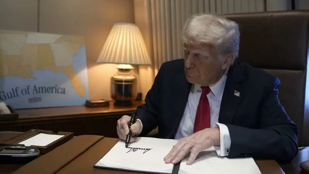 La medida anunciada por Trump forma parte de un conjunto de decisiones comerciales para proteger las industrias estadounidenses. | AP