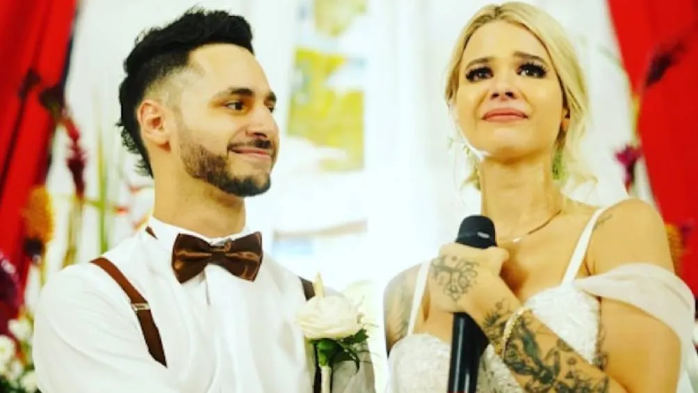 Ryan Hoffman, apodado 'Rayito', ha anunciado su separación de Grecia González tras cinco años de matrimonio.|IG: Grecia