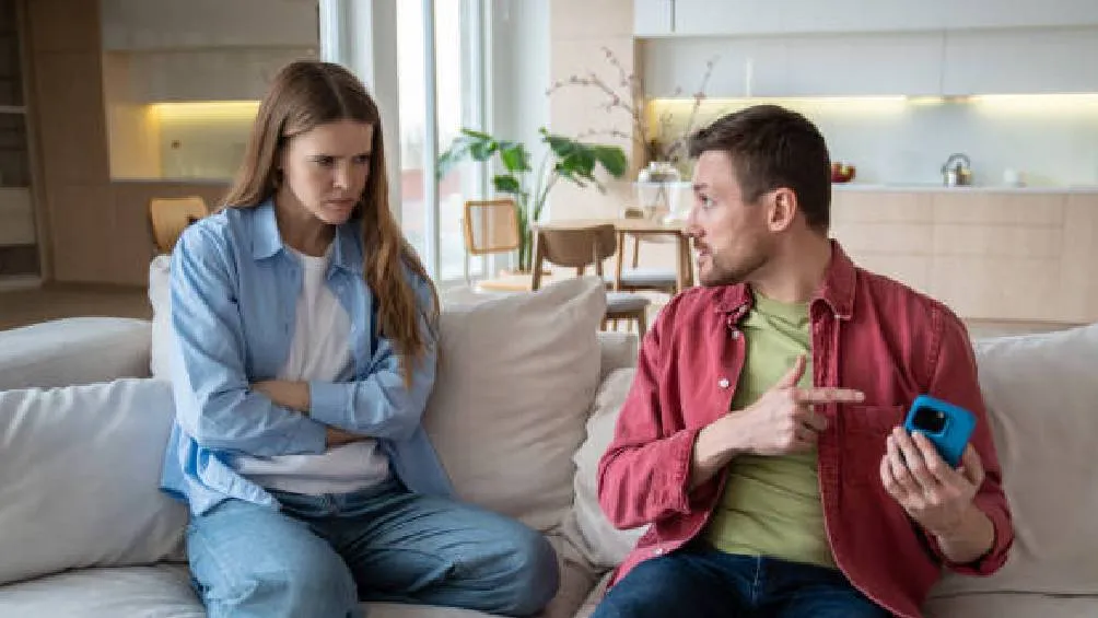 Los psicólogos y expertos señalan que la insatisfacción en la relación es una de las principales razones que pueden motivar la infidelidad en una pareja.| Pixabay