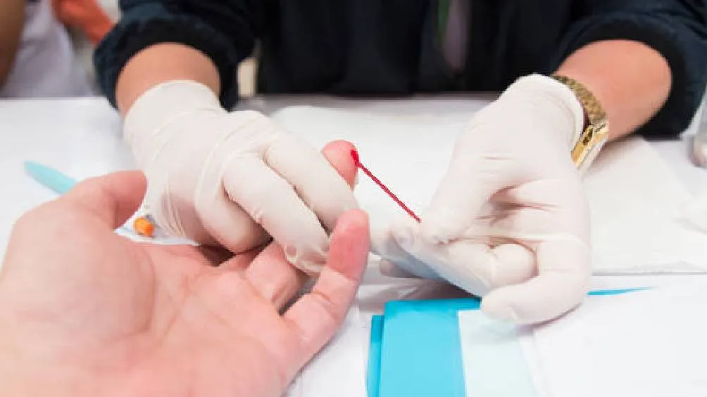 El acceso a medicamentos genéricos es crucial debido al alto costo de los medicamentos patentados, que puede llegar a 40,000 dólares al año. | Pixabay