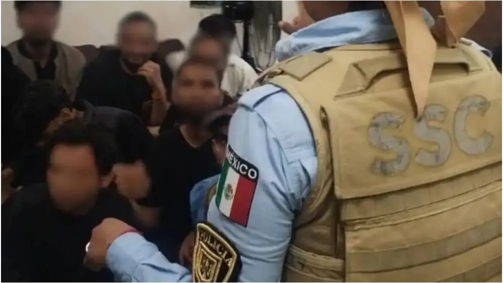 La Secretaría de Seguridad Ciudadana de la Ciudad de México ha informado sobre el rescate de 27 migrantes. / SSC