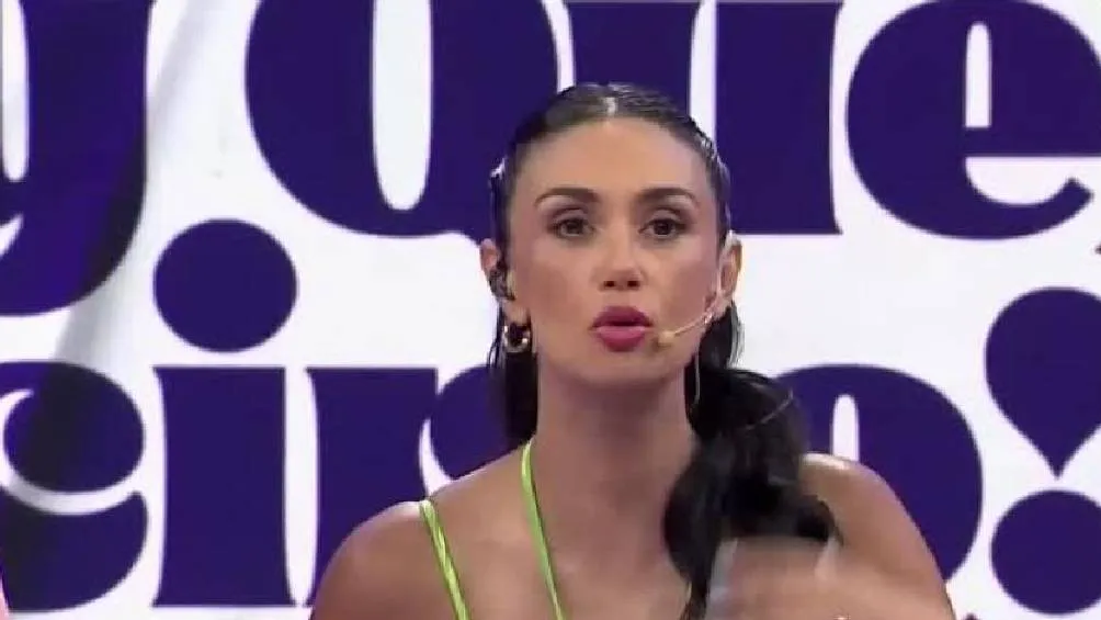 Pamela Díaz informó a sus seguidores en redes sociales que sufrió una parálisis facial leve. / Captura de pantalla