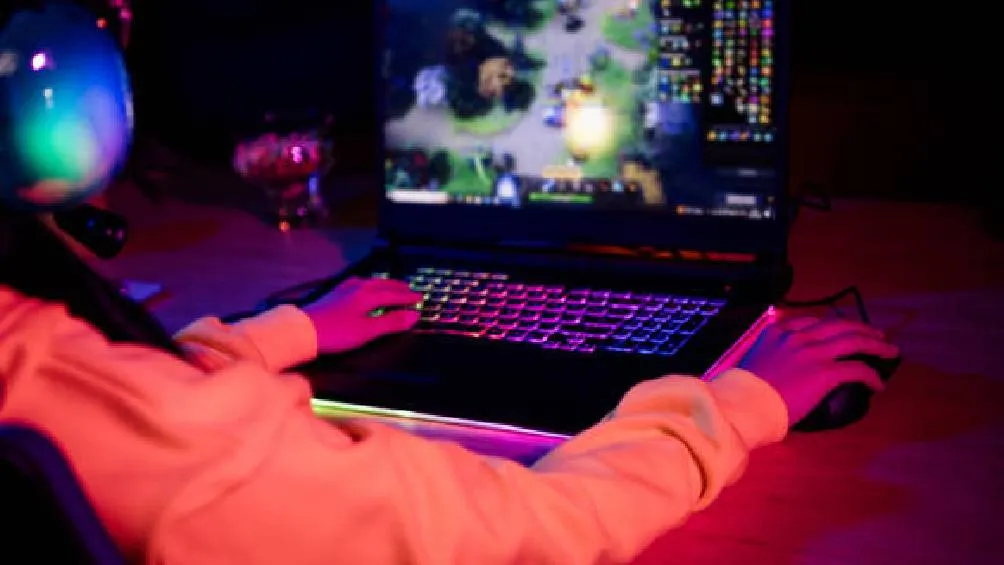 La SSPC recomienda implementar controles parentales en los videojuegos para ayudar a prevenir que los jóvenes se involucren en el crimen organizado. | Pixabay