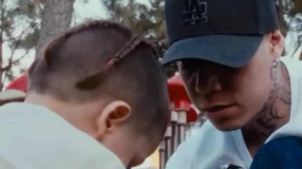 El rapero compartió una canción hacía su primogénito tras polémica con Maya.