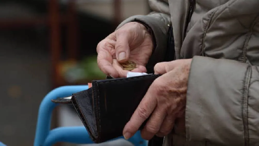 El &quot;gasto hormiga&quot; se refiere a pequeños gastos recurrentes e impulsivos que, aunque parecen insignificantes, pueden acumularse y representar hasta un 15% de nuestros ingresos. | Pixabay