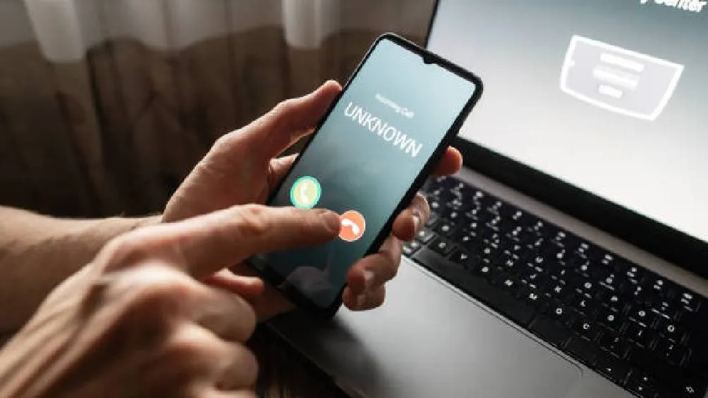 Los estafadores están empleando tácticas más avanzadas, como el uso indebido de nombres y logotipos de empresas conocidas. | Pixabay